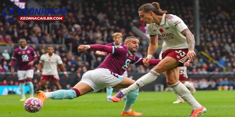 Soi kèo Bradford vs Burnley